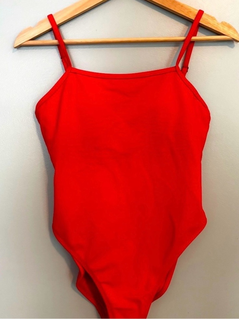 WILO Red One-Piece Swimsuit - Classic Strappy Design